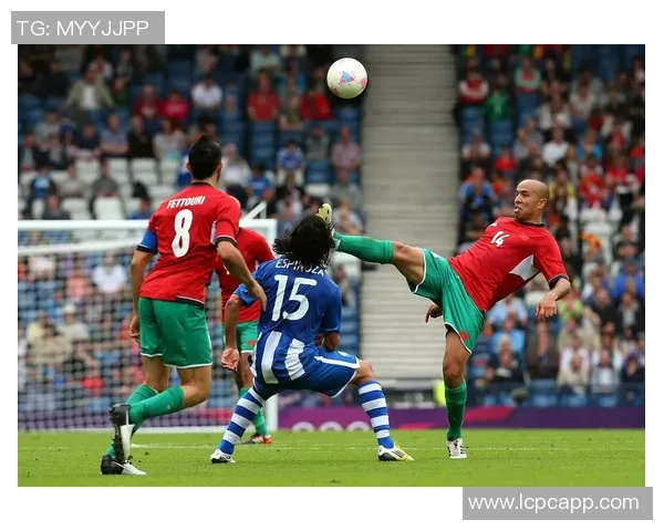 2012欧洲杯英格兰与意大利激战成平局点球大战决胜负的精彩回顾