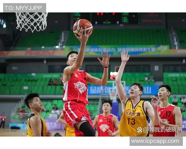 中国男篮迎战塞尔维亚全力争胜期待精彩对决展现篮球魅力与团队精神 中国男篮迎战塞尔维亚全力争胜期待精彩对决展现篮球魅力与团队精神